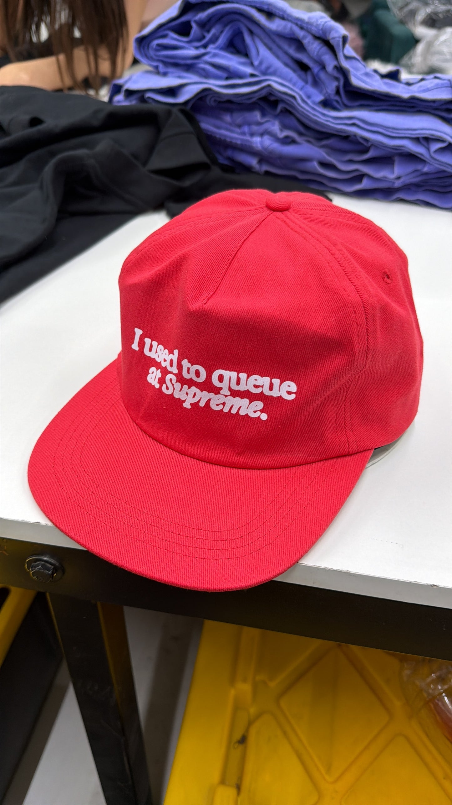 USED TO QUEUE UNSTRUCTURED STRAPBACK